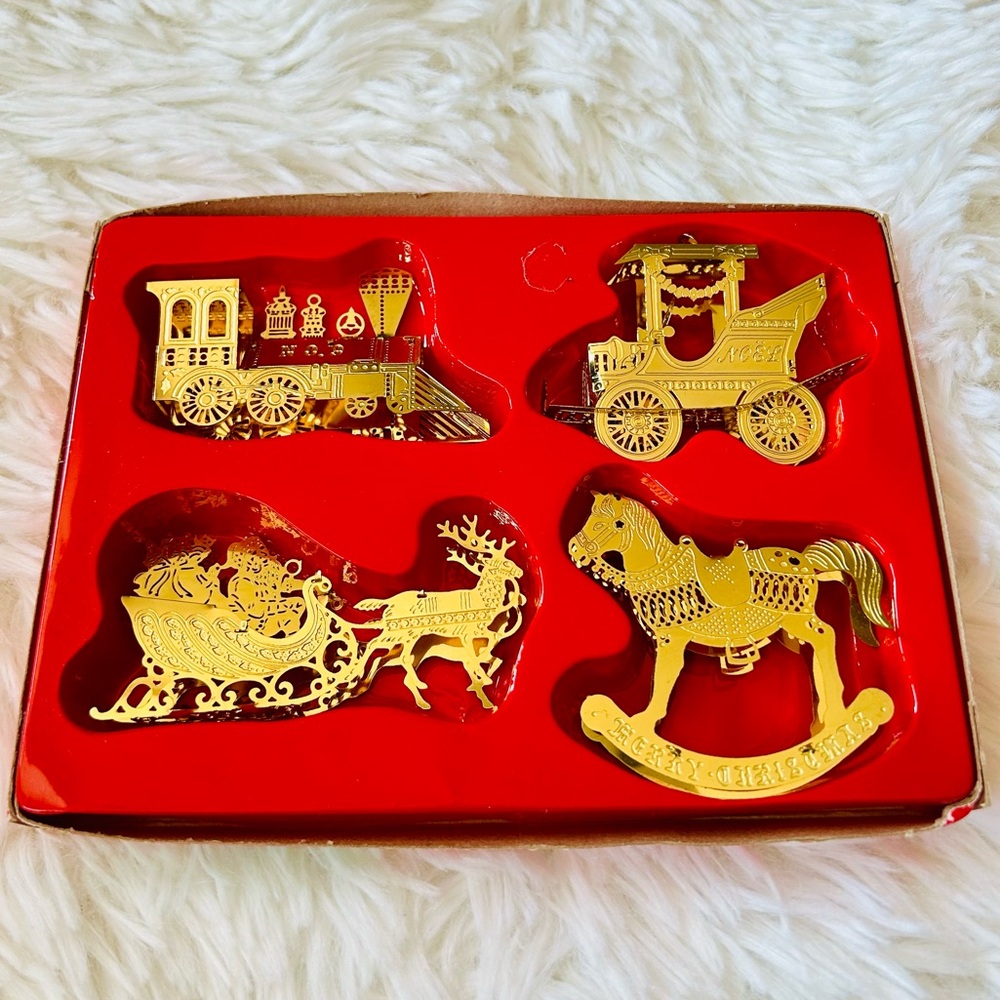 Vintage Way to go Christmas ornaments. Gold color. Includes: 4 ornaments. Santa